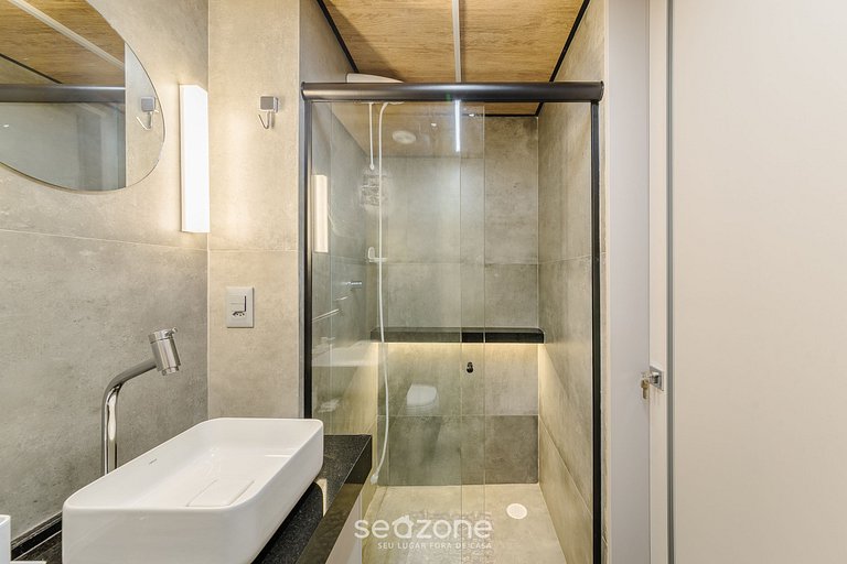 Estudio con balcón y vista al mar – NWT1503