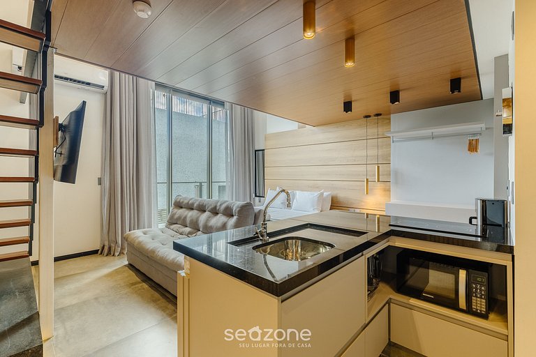 Estudio con balcón y vista al mar – NWT1503