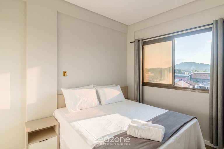 Apto 2H con parrilla cerca Playa Alegre CTD0301