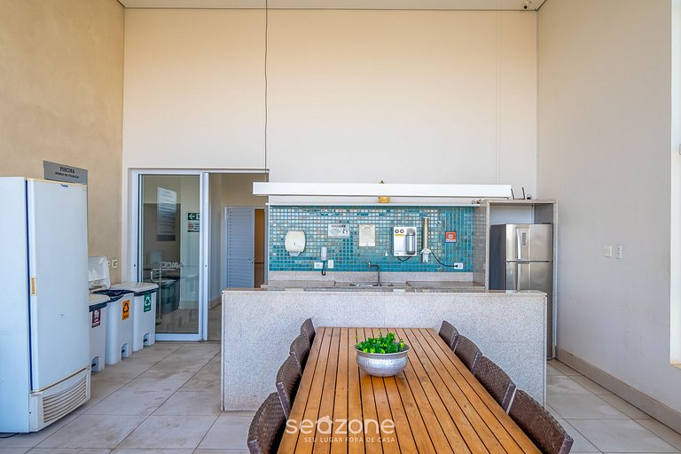 Flat c/ piscina en cond., Setor Bueno - DNAG1701