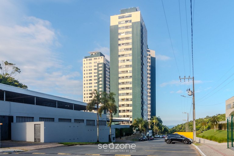Hermoso apto en edificio con piscina MPB0034