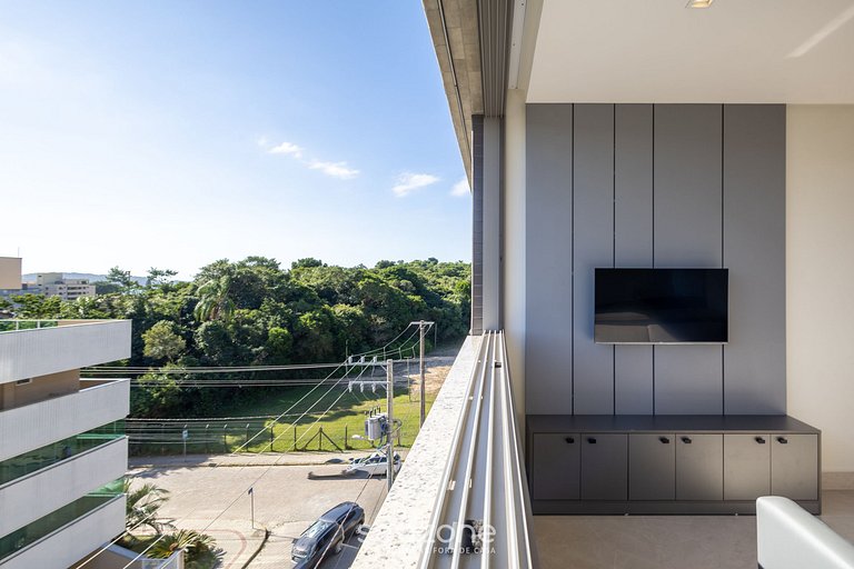 Apto c/ piscina, acad e jacuzzi 500m praia ELF0402