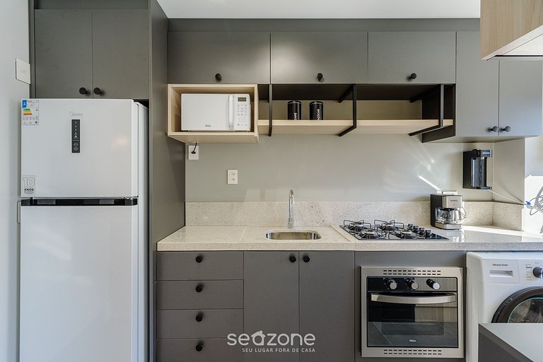 Apto c/ Churrasqueira e Garagem POA GPL1305