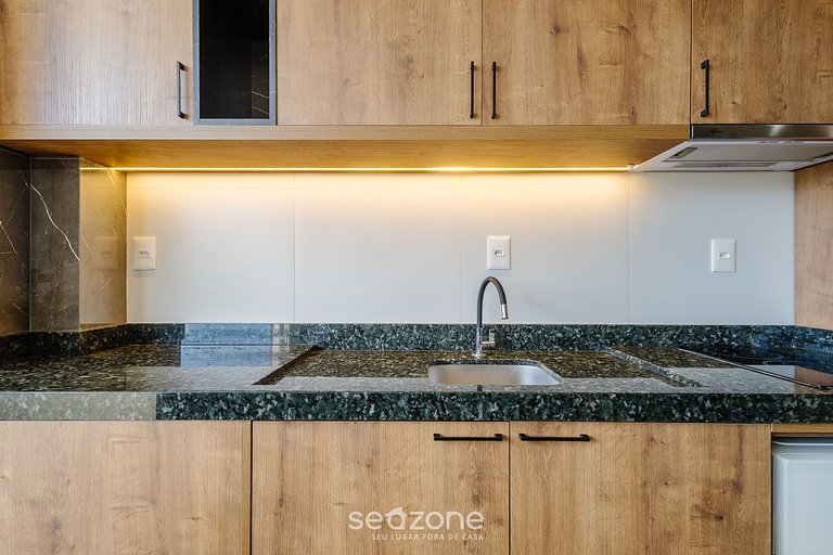 Apto c/ churrasq e vista a 500m do mar - ELF0405