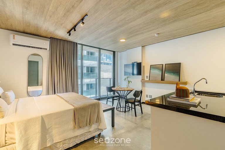 Estudio moderno con vista lateral al mar NWT0704