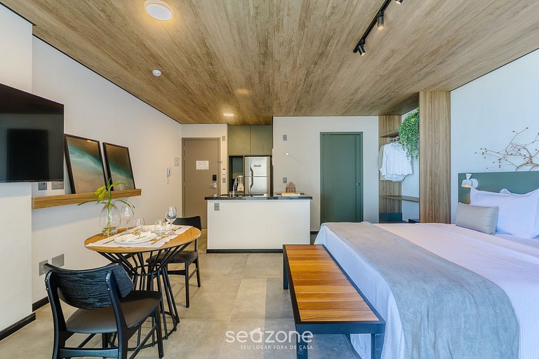 Hermoso estudio con vista lateral al mar NWT0706