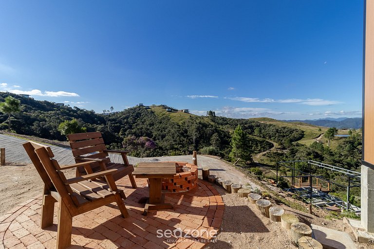 Cabaña con jacuzzi y vista en la sierra | VST036