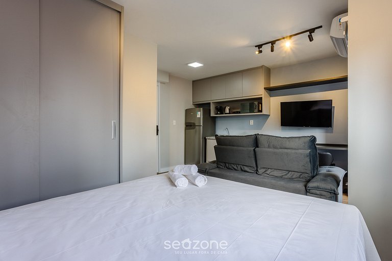 Lindo Estúdio em Pinheiros 500m do metrô CPM0303