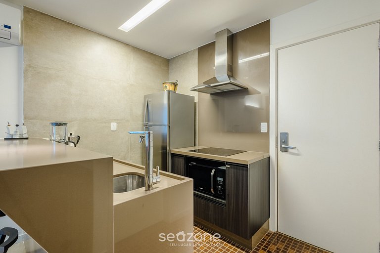 Studio em cond. c/ Piscina, Asa Sul - CBLS0102