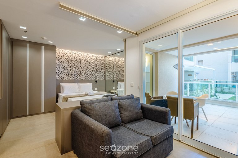 Studio em cond. c/ Piscina, Asa Sul - CBLS0102