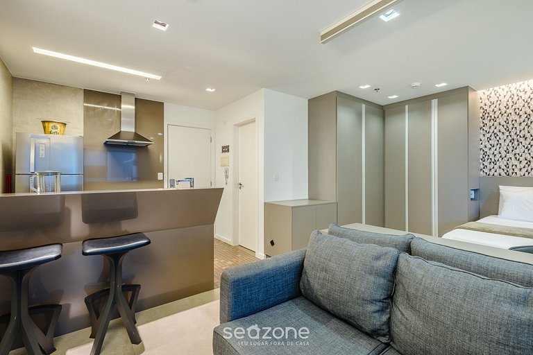 Studio em cond. c/ Piscina, Asa Sul - CBLS0102