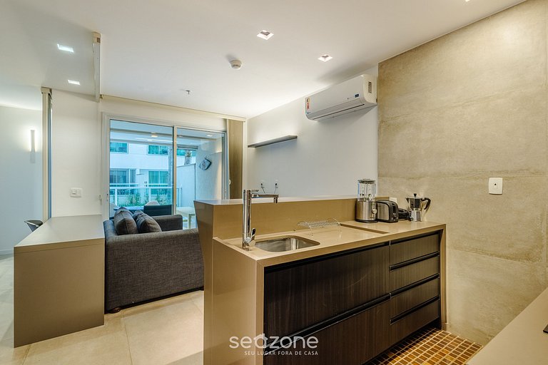 Studio em cond. c/ Piscina, Asa Sul - CBLS0102