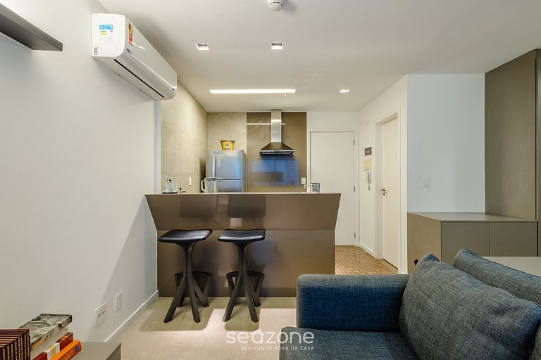 Studio em cond. c/ Piscina, Asa Sul - CBLS0102