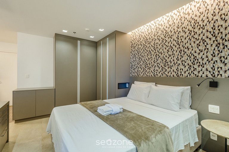 Studio em cond. c/ Piscina, Asa Sul - CBLS0102