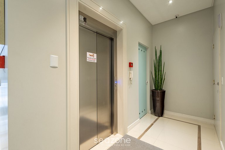 Apartamentos Modernos y Exclusivos en Meia Praia, a 450m del