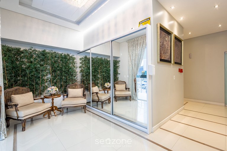 Apartamentos Modernos y Exclusivos en Meia Praia, a 450m del