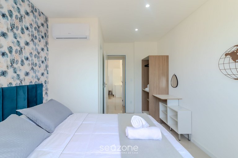 Apto 2Q c/ Churrasq. e vista 550m da Praia OMC1303