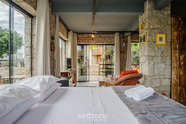 Acolhedor Studio Térreo na Praia do Rosa PRN0001