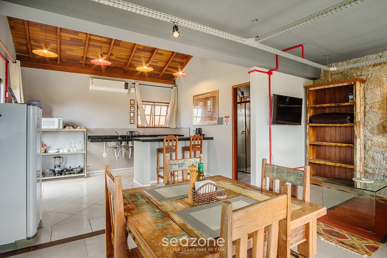 Refúgio confortável na Praia do Rosa PRN0002