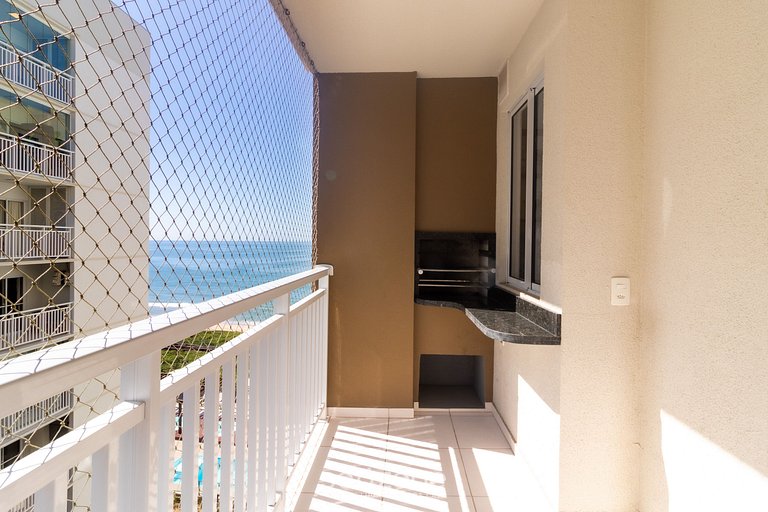 Apto con vista a la piscina y al mar VAC0708