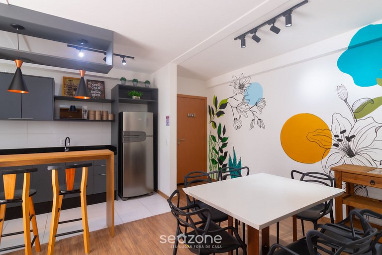 Apto con vista a la piscina y al mar VAC0708