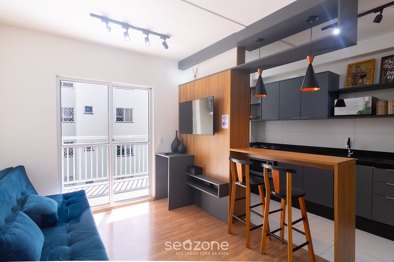 Apto exclusivo c/ vista para piscina e mar VAC0708