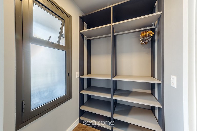 Estúdio Prático a 1,3km do Metrô GBA1104