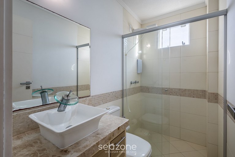 Apto 3 dorms c balcón gourmet a 250m d mar VIM0602