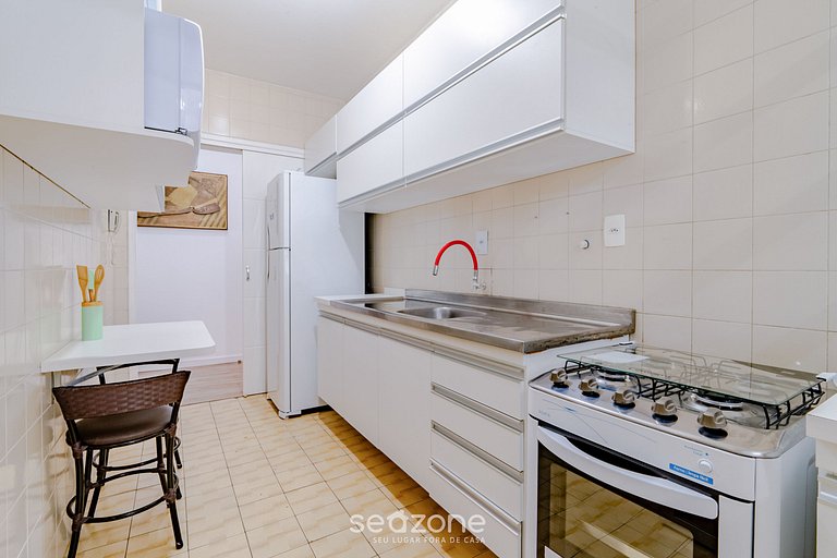 Apto completo em Floripa, a 50m da praia - PAD0103