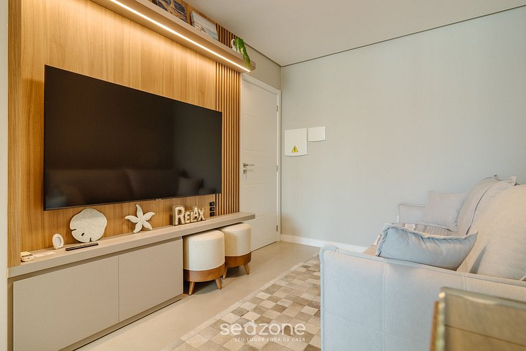 Apto 2Q com vista p/ o mar prox. da praia RTS0903