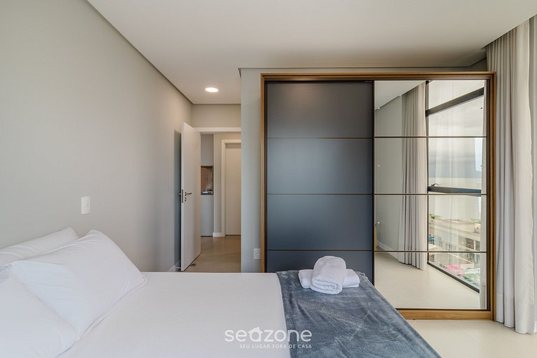 Apto 2Q com vista p/ o mar prox. da praia RTS0903