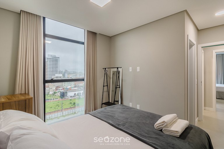 Apto 2Q com vista p/ o mar prox. da praia RTS0903