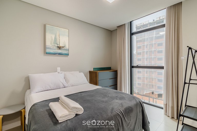 Apto 2Q com vista p/ o mar prox. da praia RTS0903