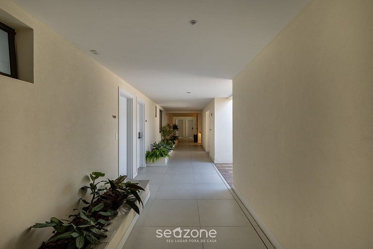 Aptos en condominio con piscina frente a la playa en Ilhéus