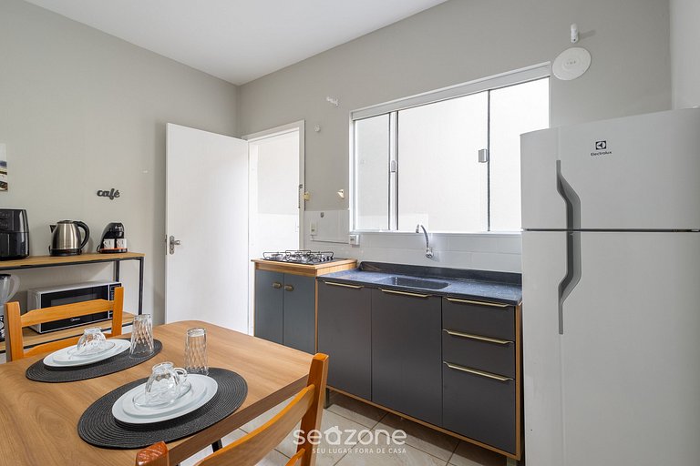 Apto completo e bem localizado em Itajaí - CAR0107