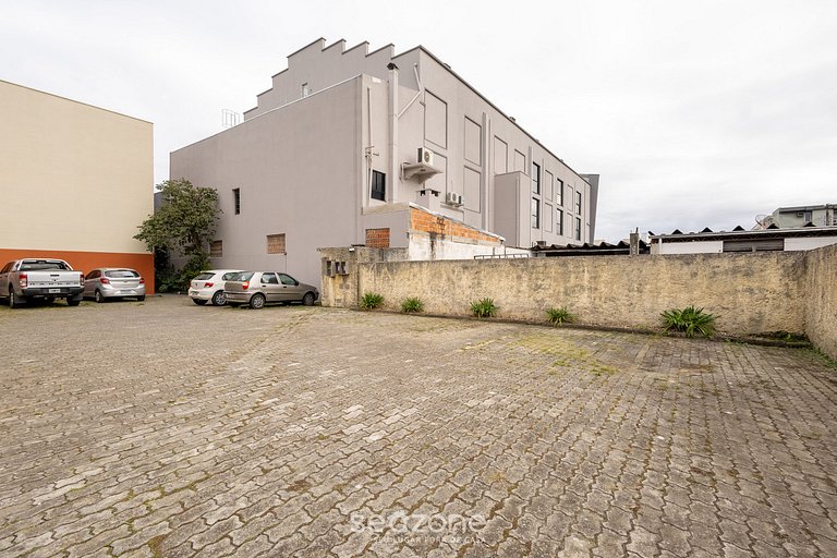 Apto completo e bem localizado em Itajaí - CAR0107