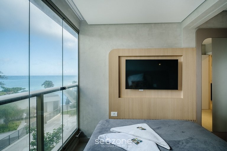 Apto beira-mar c/ vista p/ o mar e piscina BCA0211