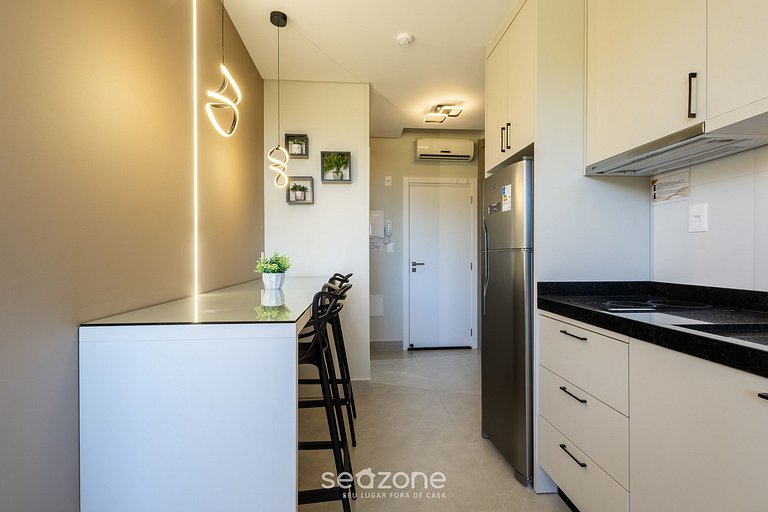 Apto moderno perto da Praia de Bombinhas ELF0407