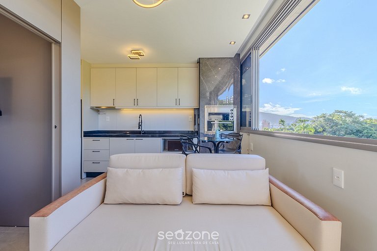 Apto moderno perto da Praia de Bombinhas ELF0407