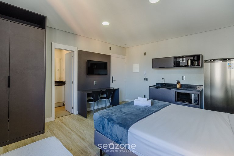 Estudio c/ piscina cerca PQ. Redención TCO1216