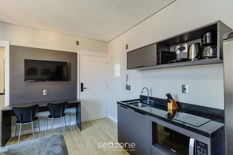 Estudio c/ piscina cerca PQ. Redención TCO1216