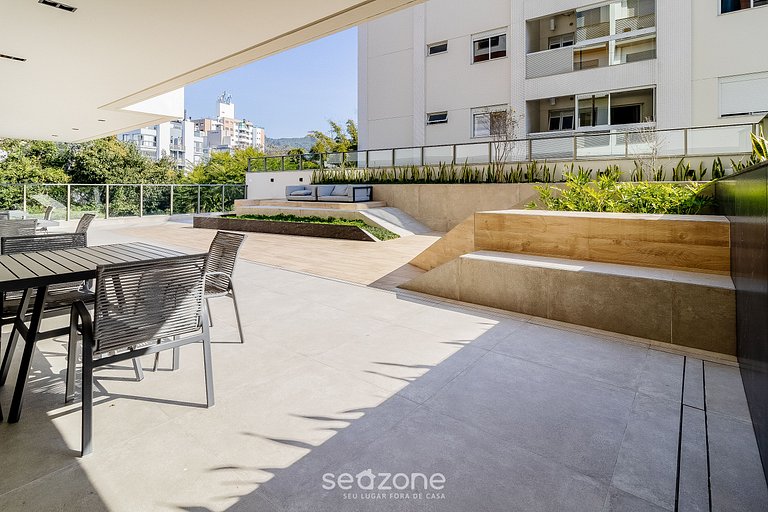 Estadia em prédio com piscina, academia e lazer - SSL