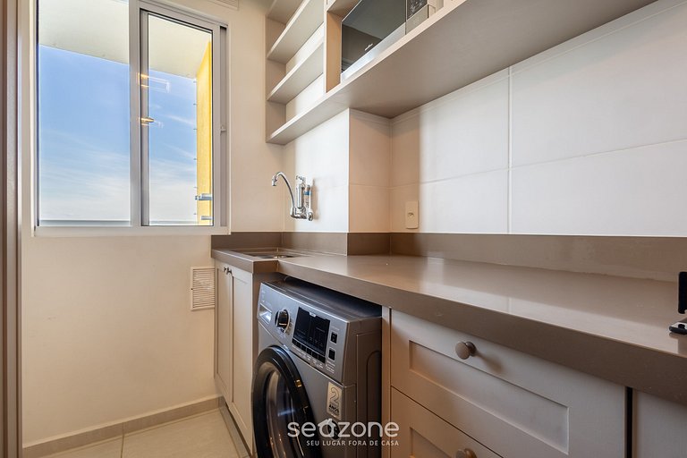 Apto c/ varanda a beira-mar - VAC0601