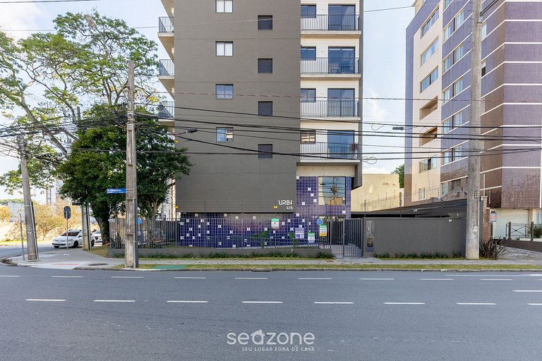 Estudio en Cond. c/ gim a 350m de la PUC EBI0603