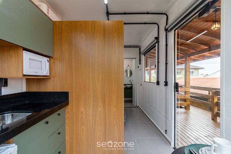 Studio Completo em Floripa, 600m da Lagoa JAS0004