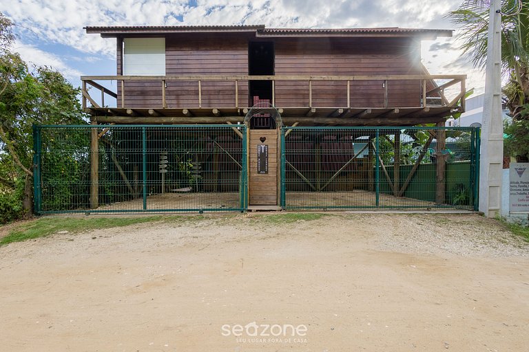 Studios completos perto da praia da Armação e do Parque Beto