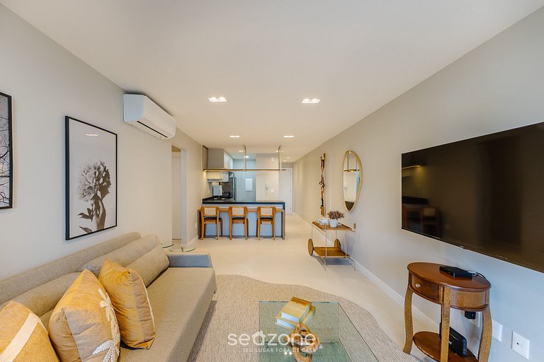 Apt em cond. c/ piscina e vista para o mar PET0008