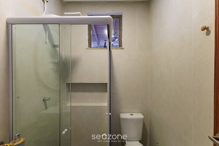 Casa perto da praia em cond. c/ piscina CDL0005