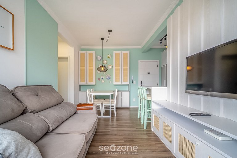 Apto c/ varanda gourmet a 800m da praia CBE0201