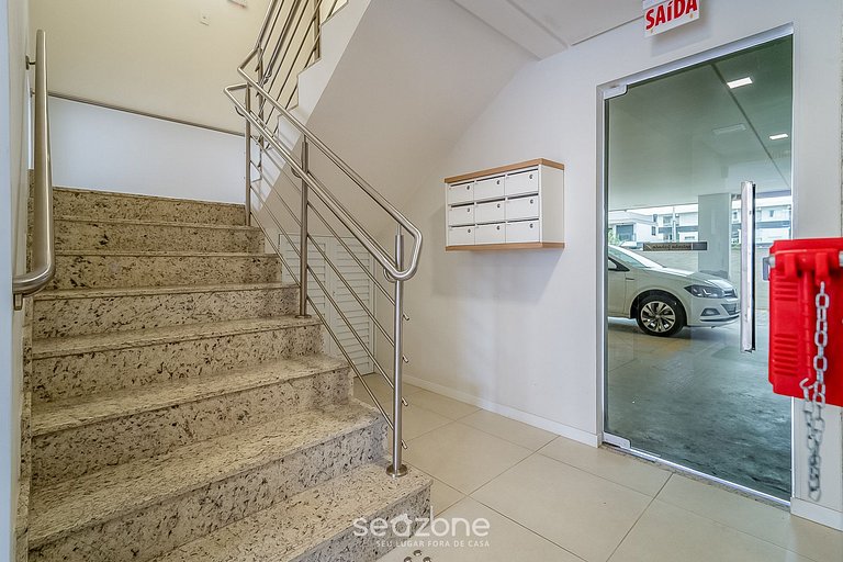 Apto c/ varanda gourmet a 800m da praia CBE0201